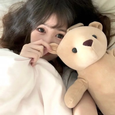 黑夜里的眼睛